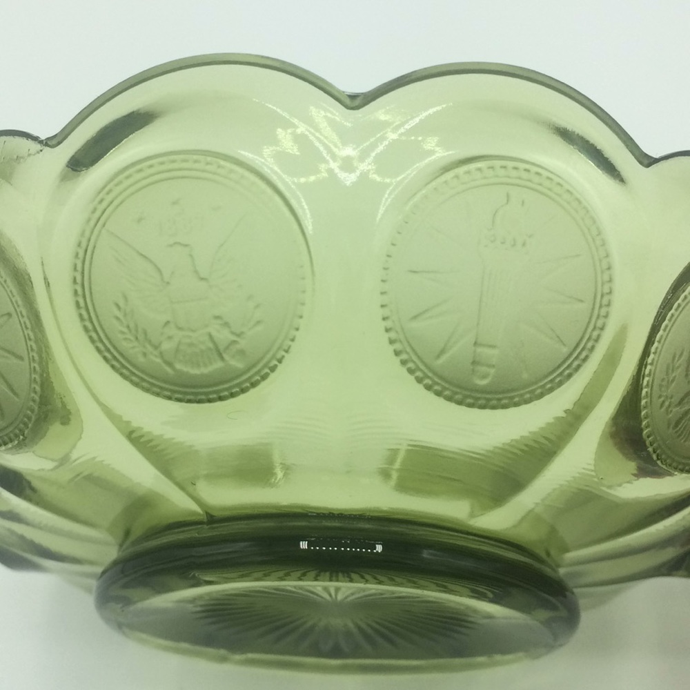 Vintage fostoria coin olive bowl with holder - Picture 6 of 8